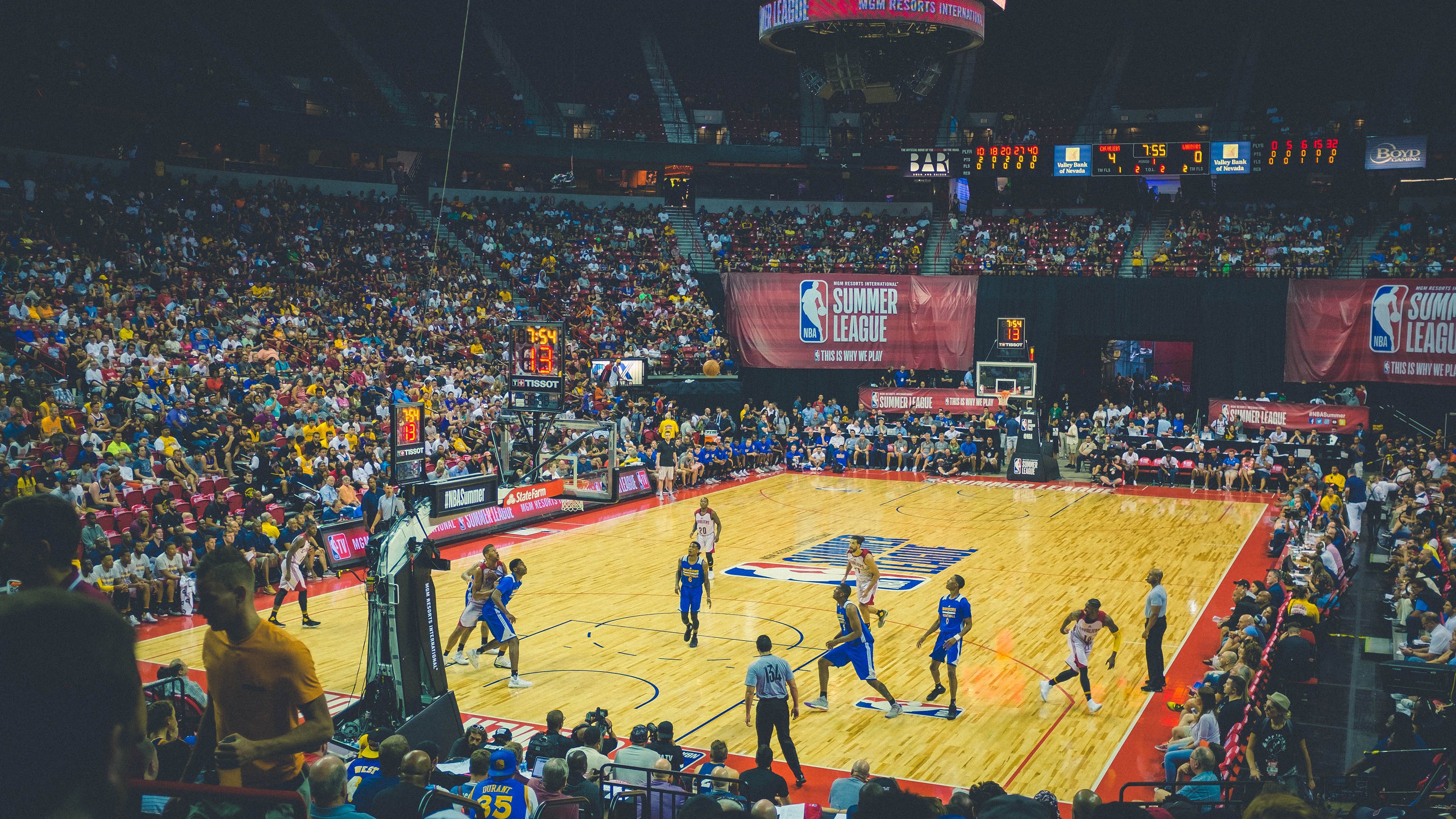 当爆发跨越界限，巴尔韦德的启示与黄潜踏平丹麦的象征意义